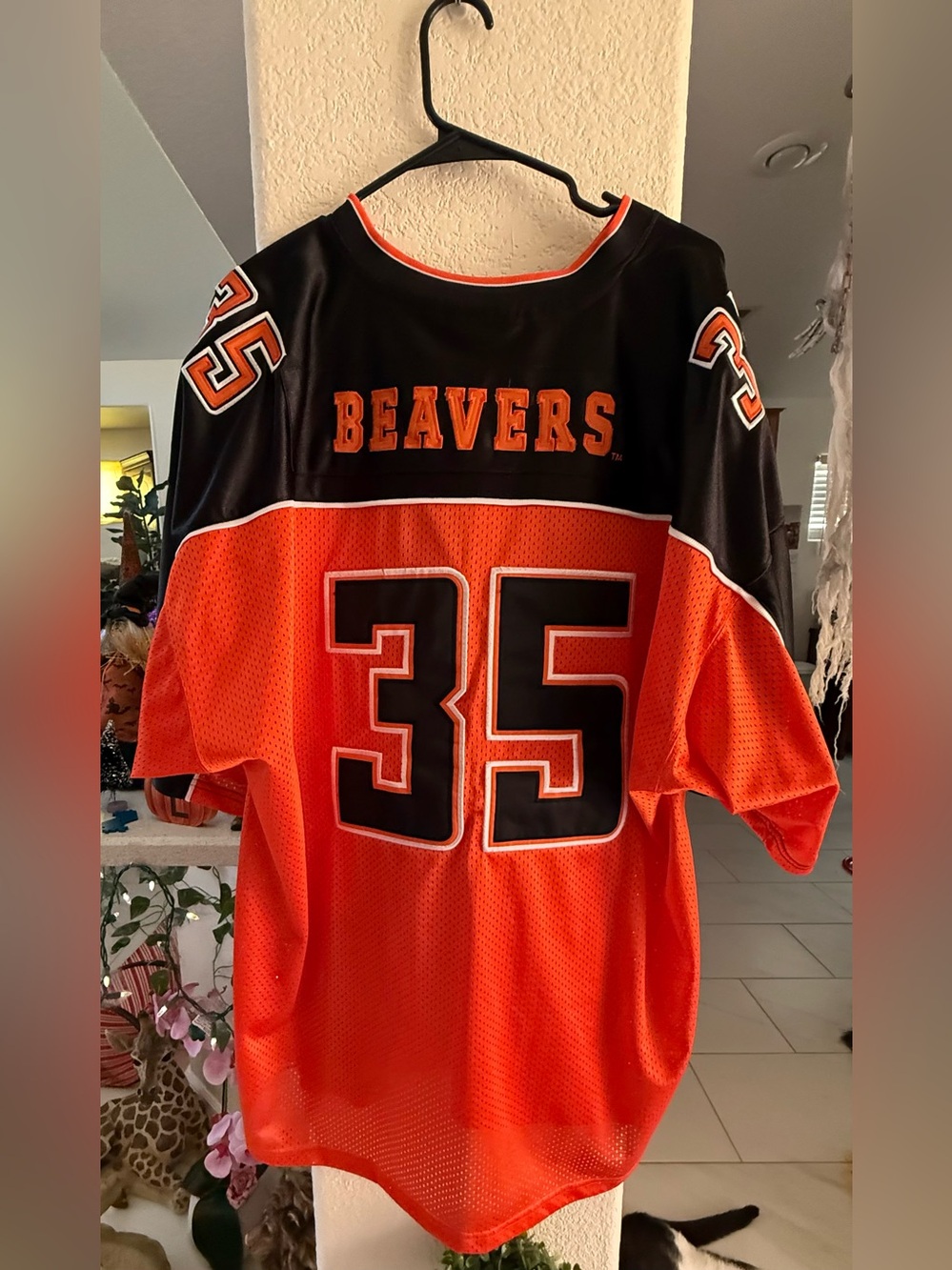 Colosseum : Oregon State Beavers Jersey #35 (XXL)  Pre Owned Like New